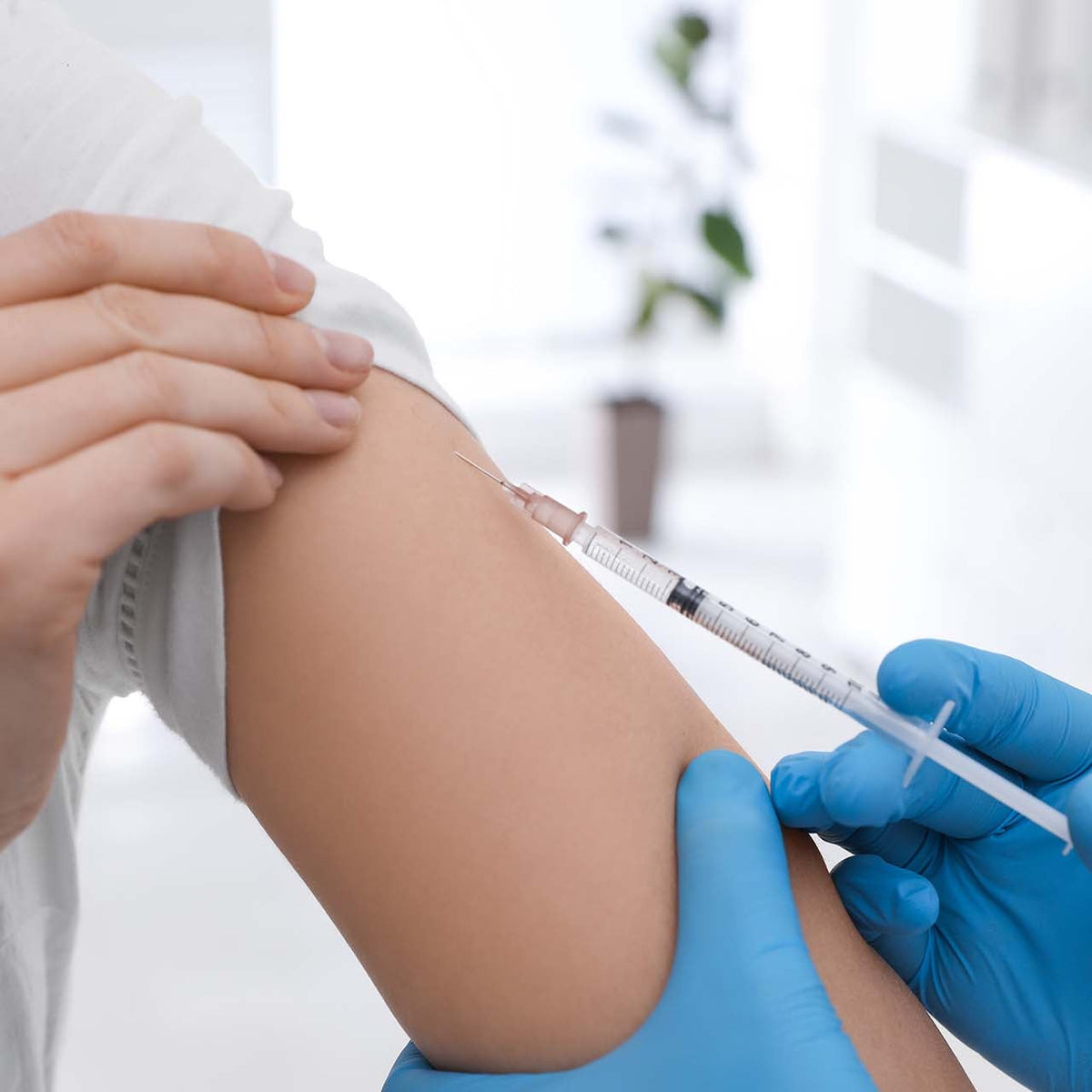 Allergy Vaccine: Long-Term Relief for Pollen & Dust Mites